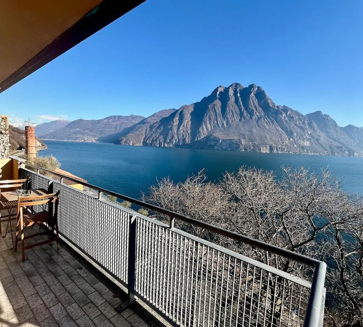 Appartamento Sul Lago Con Terrazza Panoramica Riva di Solto 0*,  Ιταλία
