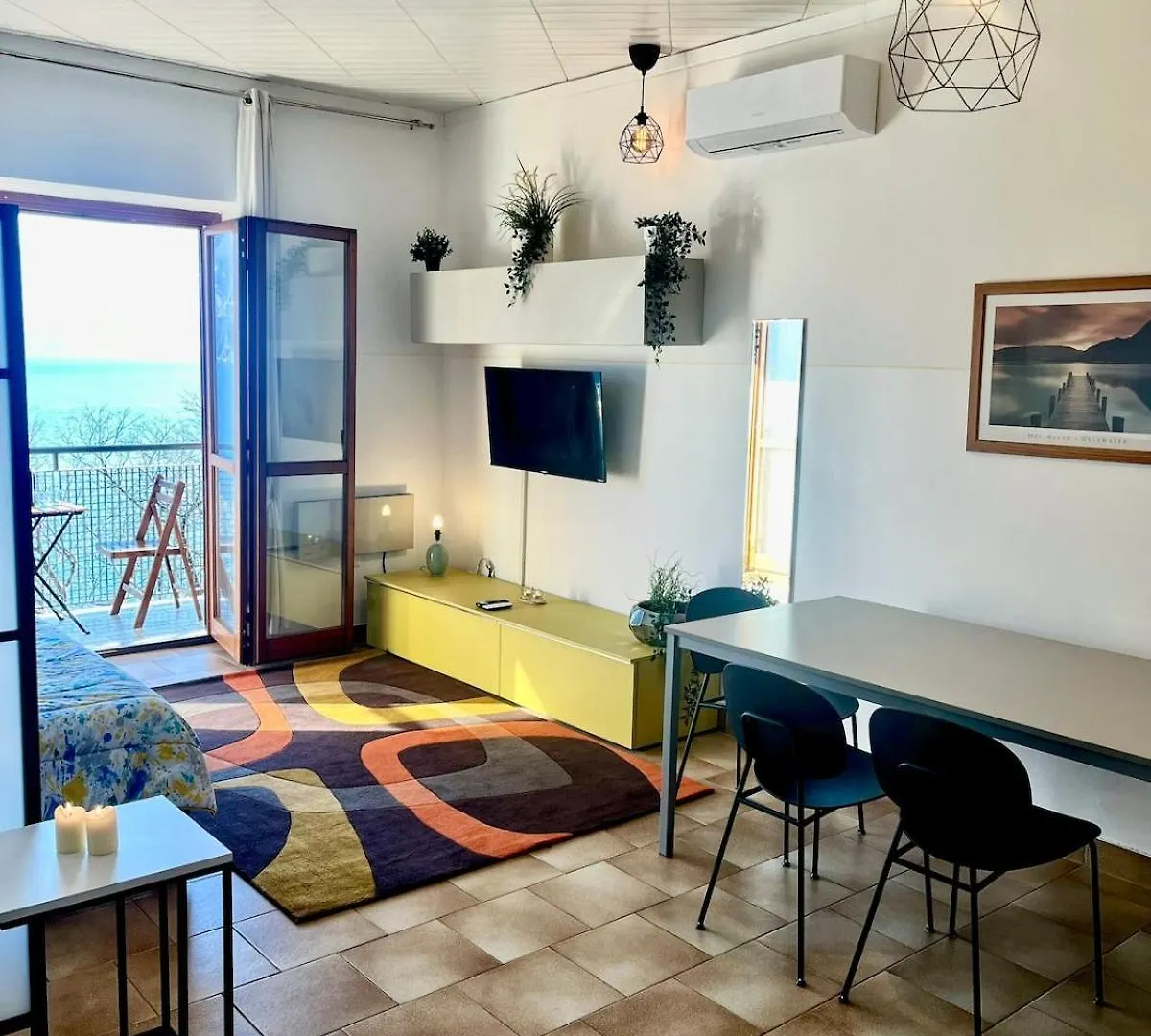 Διαμέρισμα Appartamento Sul Lago Con Terrazza Panoramica Riva di Solto