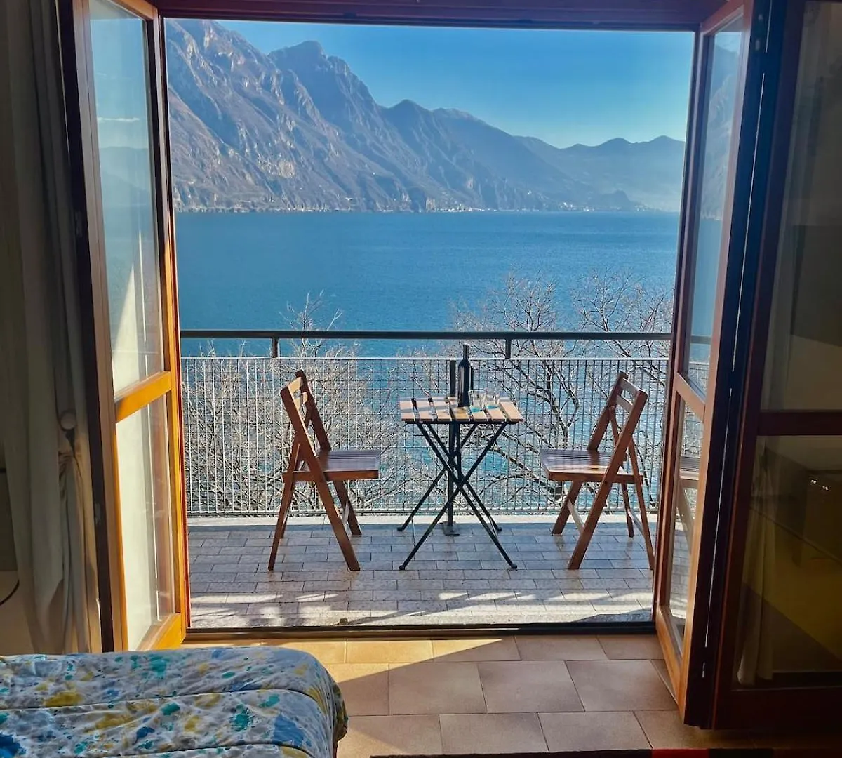 Appartamento Sul Lago Con Terrazza Panoramica Riva di Solto